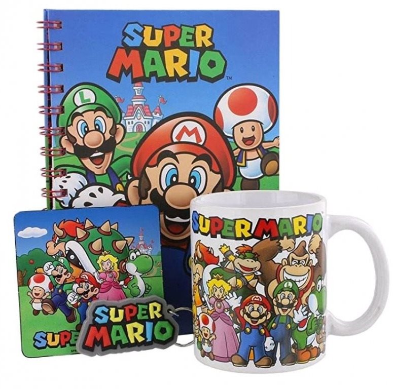 Ajándék szett Super Mario - Evergreen - bögre + kulcstartó + poháralátét + jegyzetfüzet